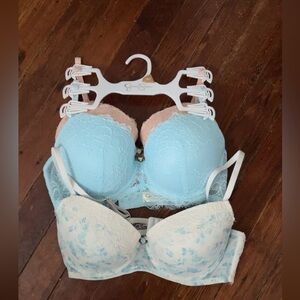 Jessica Simpson Lace Push-Up Bras Blue and Cream